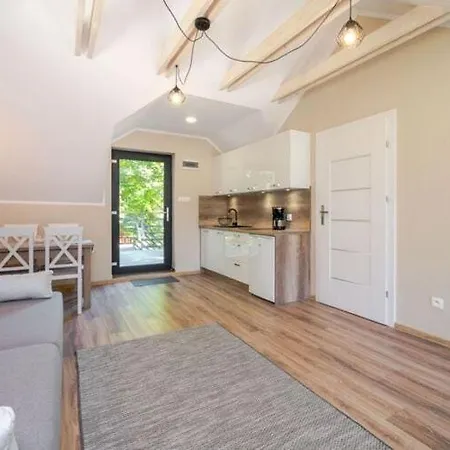 דירה Comfortable Close To The Beach, Dar Owko